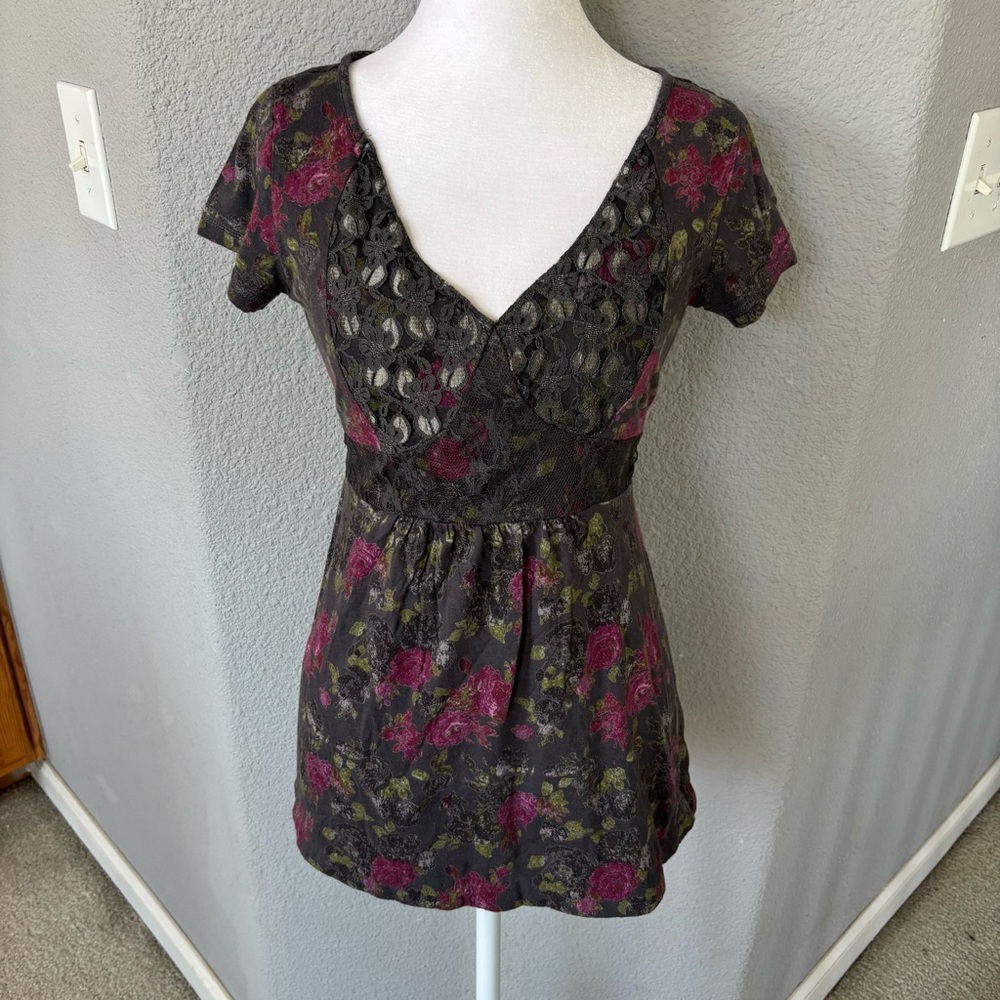 LEI Black and Pink Lace Blouse